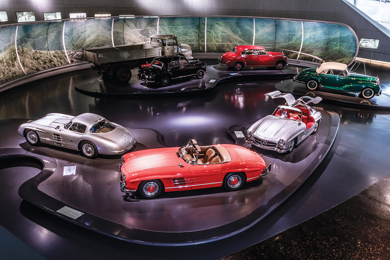 Vielseitiges Erfolgsmodell: die Mercedes-Benz C-Klasse : Mercedes-Benz  Museum Stuttgart: Classic Fanseite