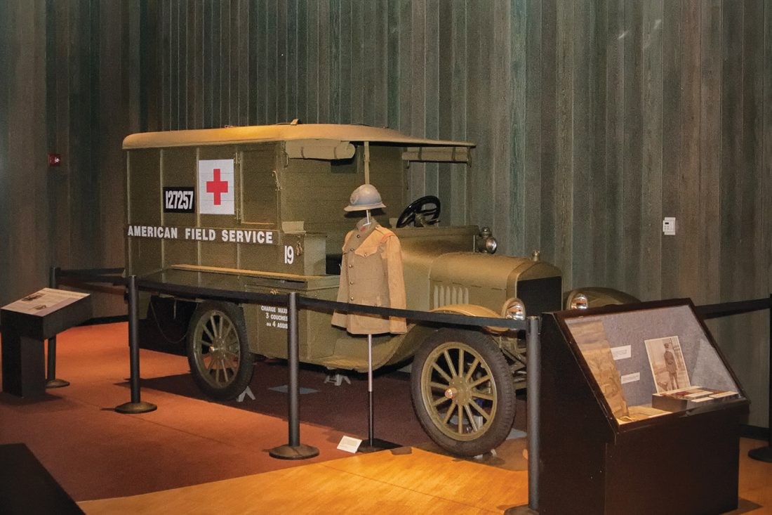 1918-Ford-Model-T-Ambulance