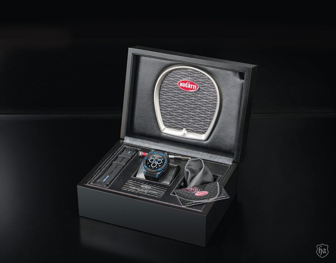 Bugatti-Viita-Carbon-Smartwatch-1